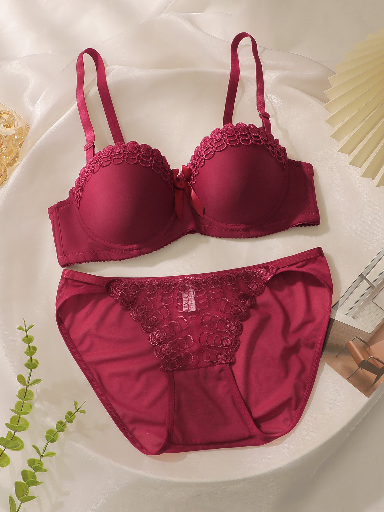 Embroidered Butterfly Underwire Non-Slip Underwear Set